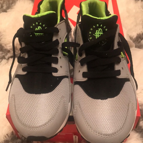 Nike Slime Green Huarache Run - Picture 5 of 7